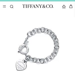 TIFFANY & CO. Authentic Vintage 2002 Heart Toggle Bracelet